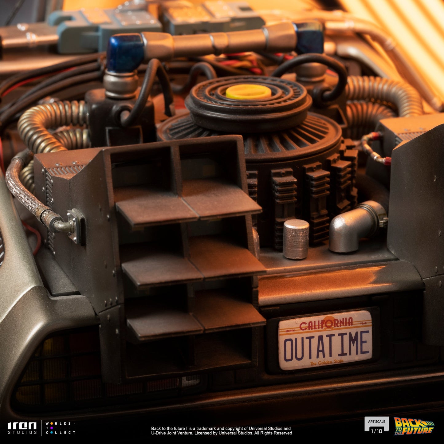 Iron Studios Back to the Future DeLorean 1:10 Scale Statue