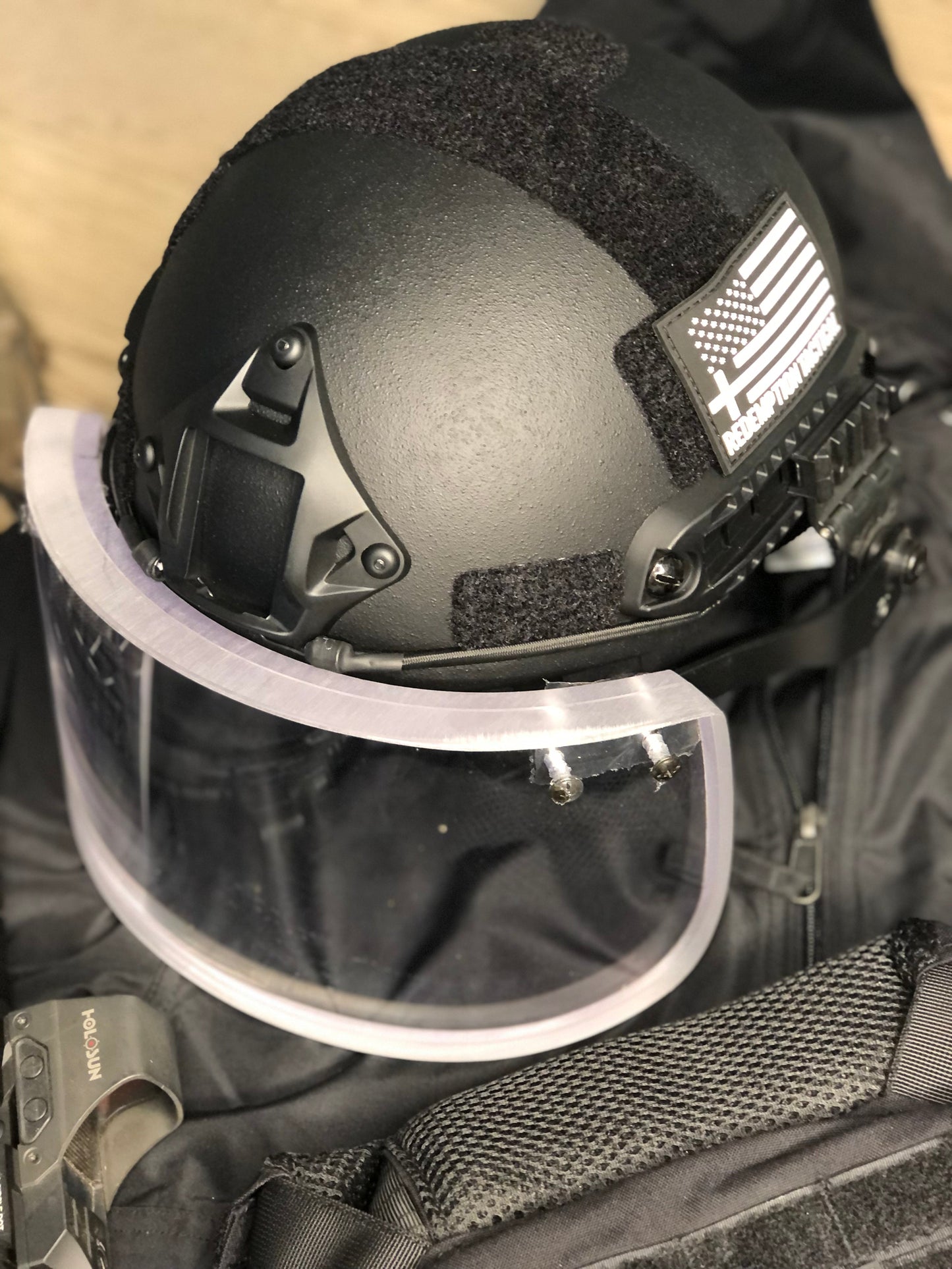 Level IIIA Ballistic Glass Face Shield with Helmet ARC Rail Mount