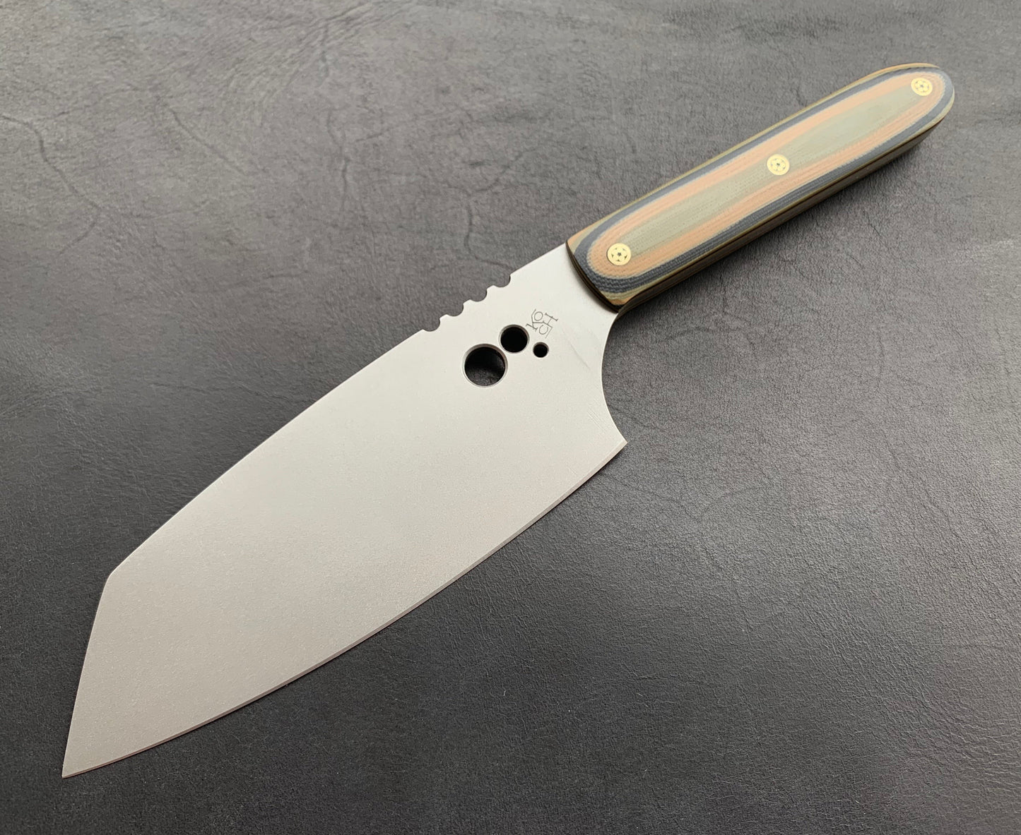 Santoku kitchen knife