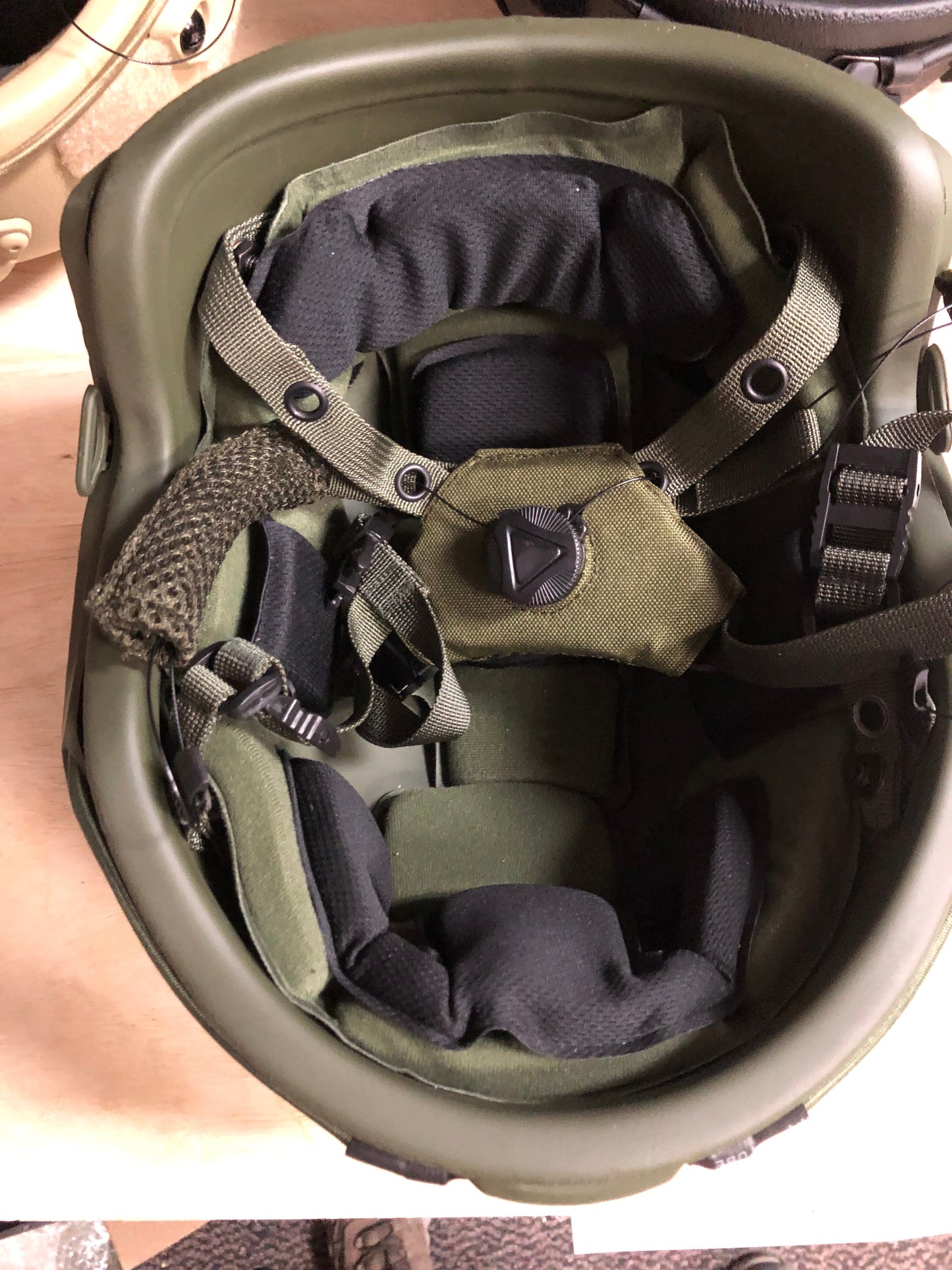 RT2 Ballistic High Cut Helmet: Tested to LEVEL IIIA (Included Arc Rails, Padding, Straps)E617