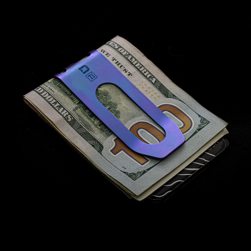 MC02 WITH BURPLE TITANIUM MONEY CLIP