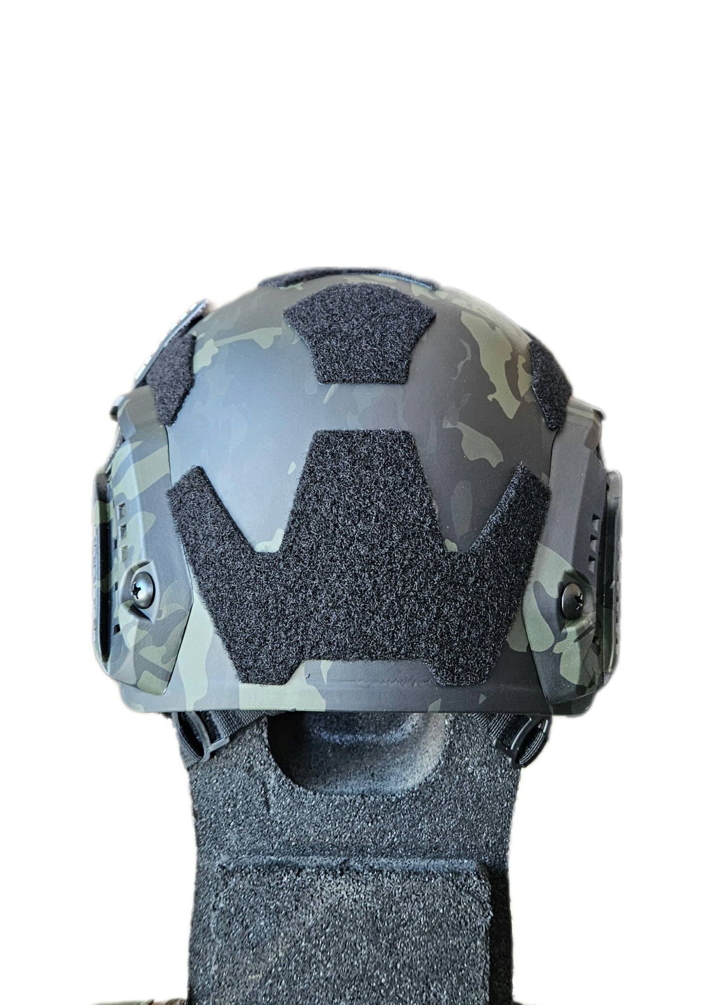 RT2 Ballistic High Cut Helmet: Tested to LEVEL IIIA (Included Arc Rails, Padding, Straps)E617