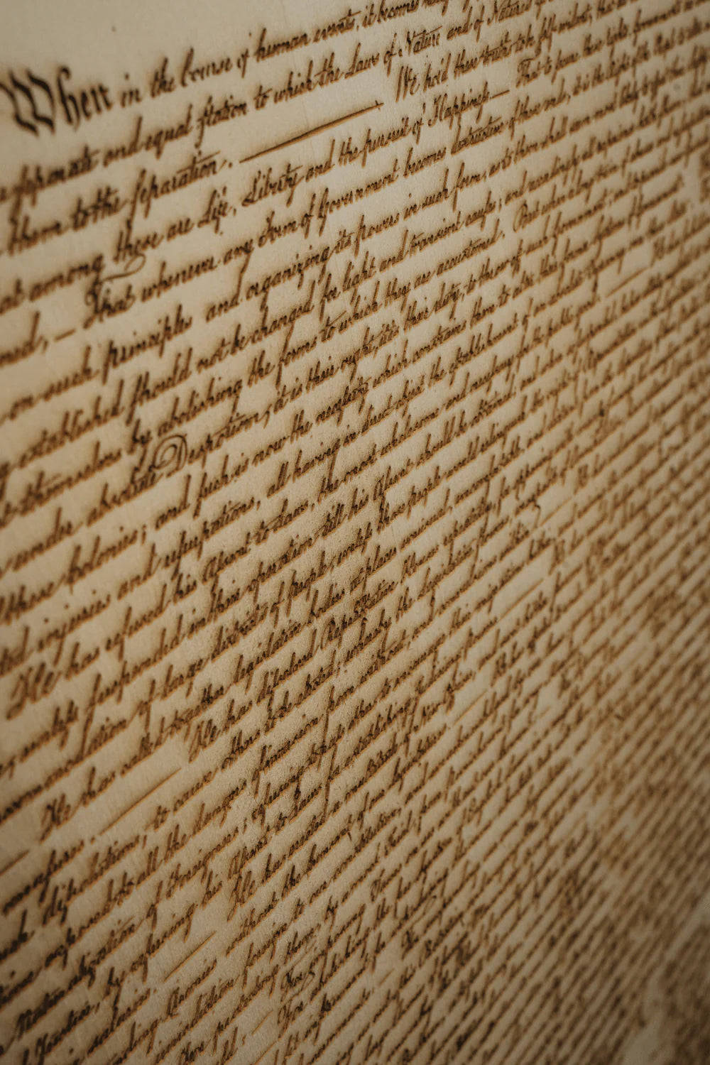 The Declaration of Independence Wood plaque - 16" x 20"