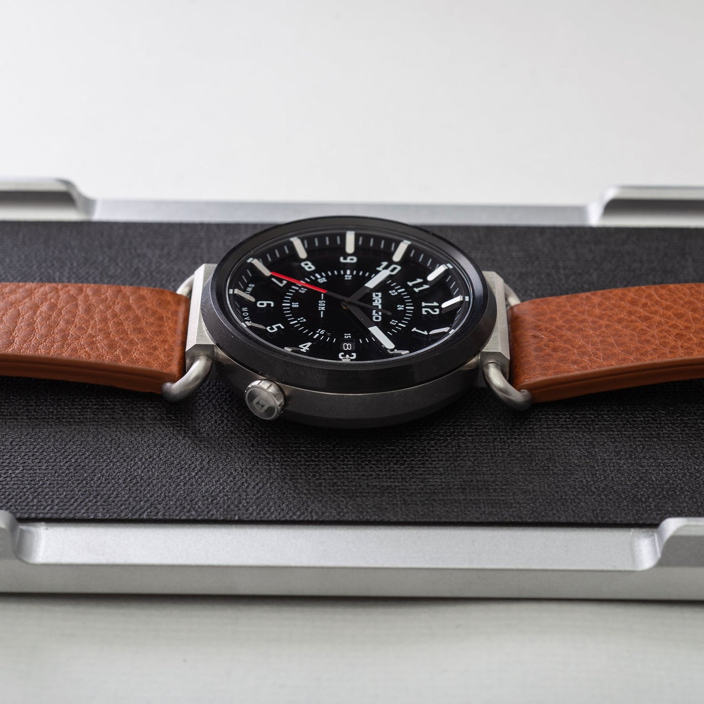 TK-01 - TREK WATCH WITH ITALIAN LEATHER STRAP - WHISKEY BROWN