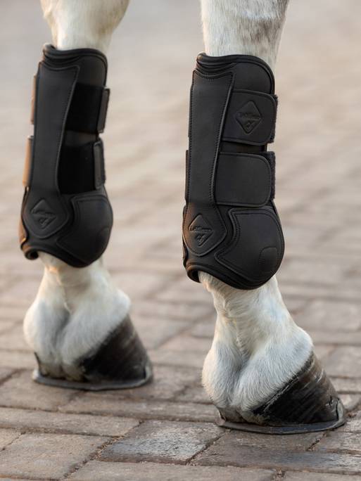 LeMieux Capella Tendon Boots Black