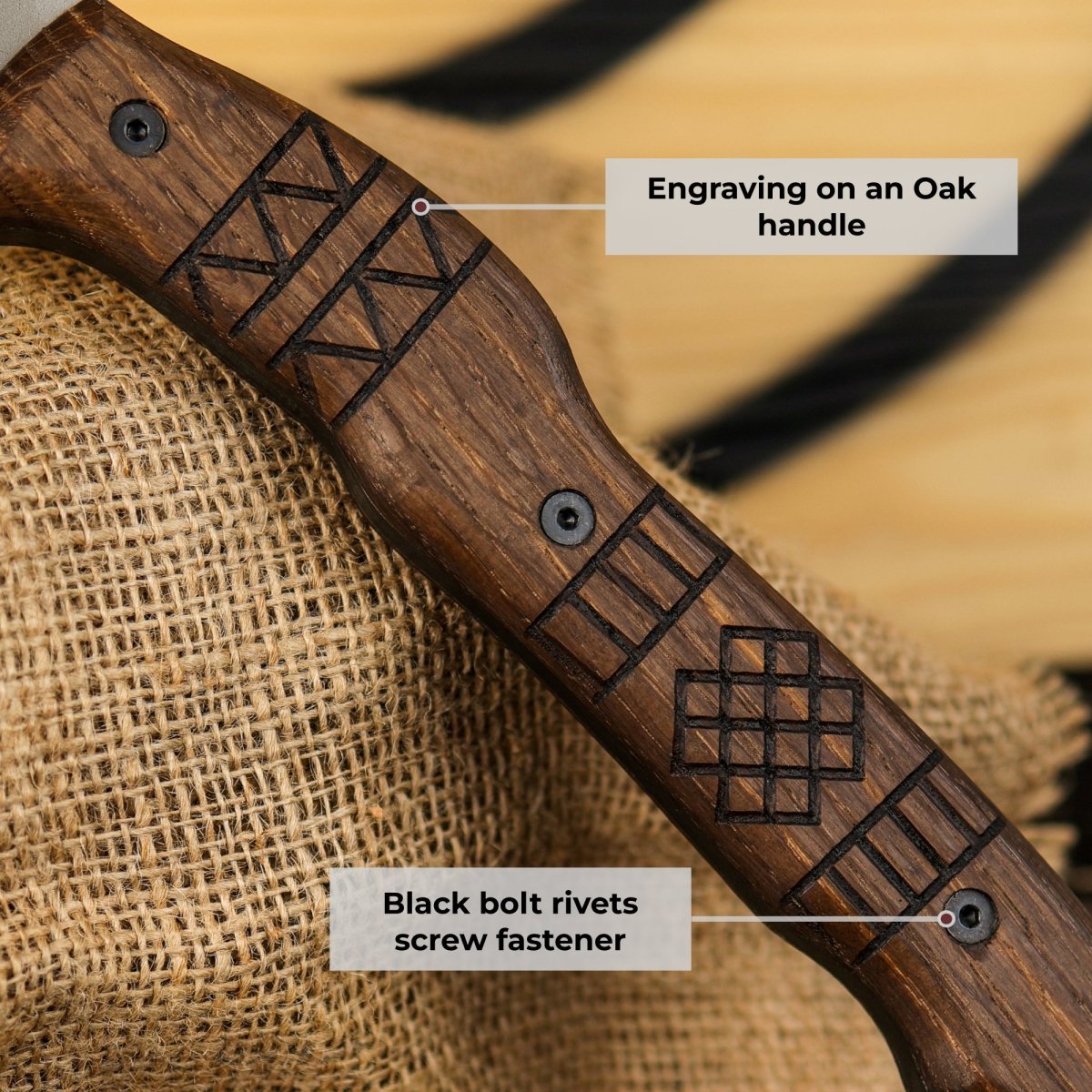 Tribal engraved tomahawk "Navaro"