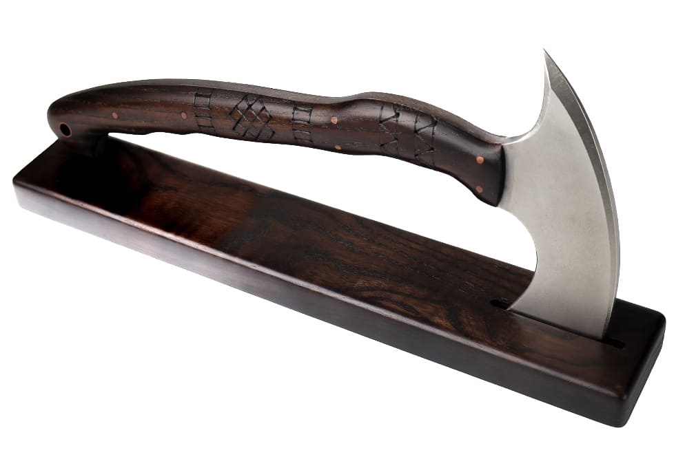 Wooden stand for tomahawk